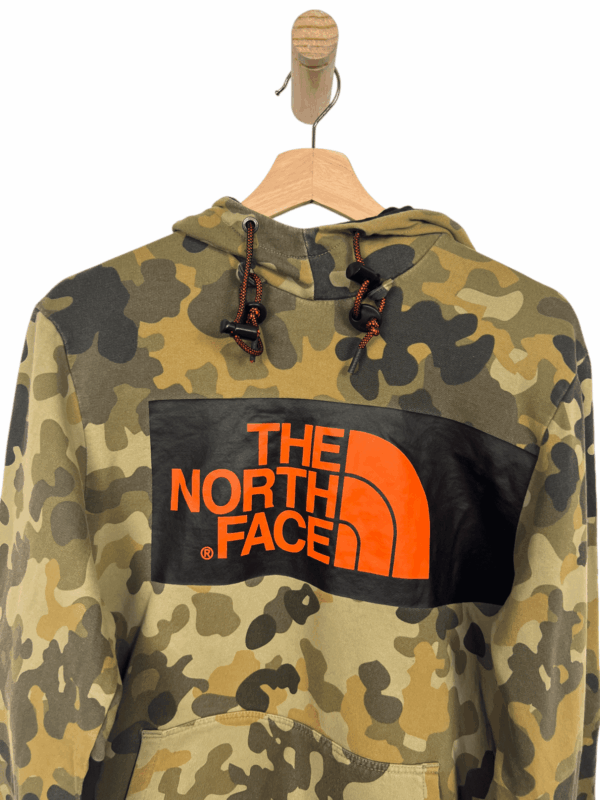 The north face sweathsirt camo 2000s - Imagen 2