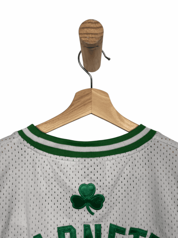 Boston Celtic player Garnet 5 - Imagen 2