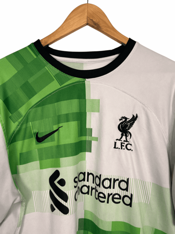 Liverpool shirt 2023-2024 - Imagen 2