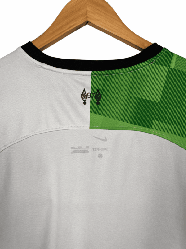 Liverpool shirt 2023-2024 - Imagen 4