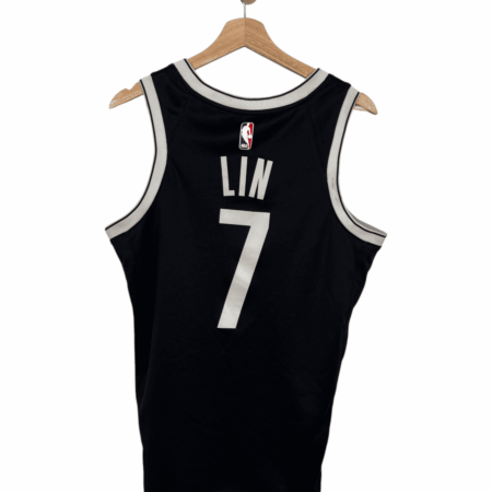 Brooklyn nike,  Player linn 7