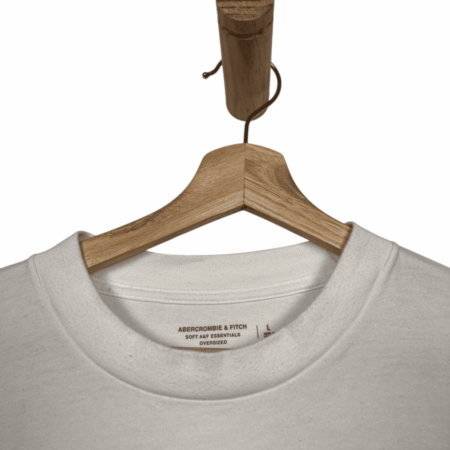 ABERCROMBIE AND FITCH T-SHIRT 2010s